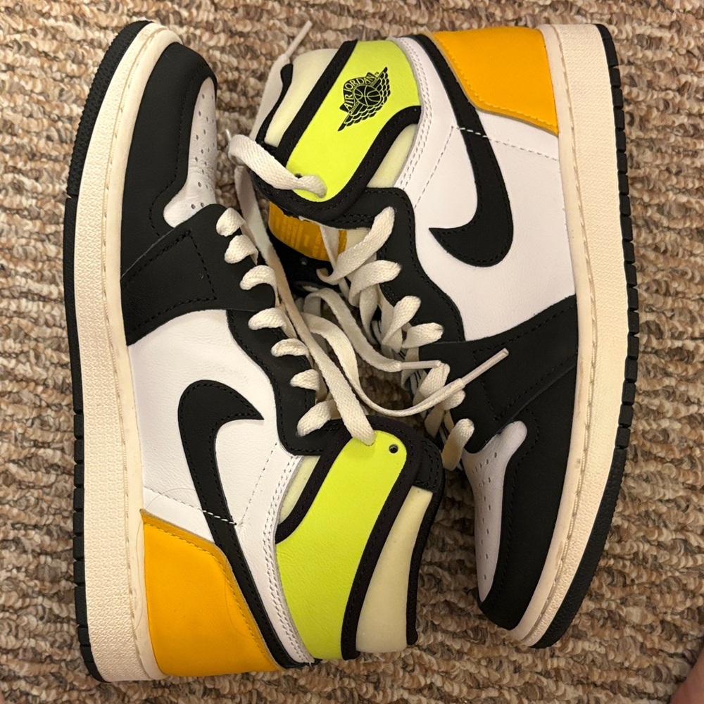 Jordan Kids Sneakers - Black, White, Yellow, Neon Green - Picture 2 of 6